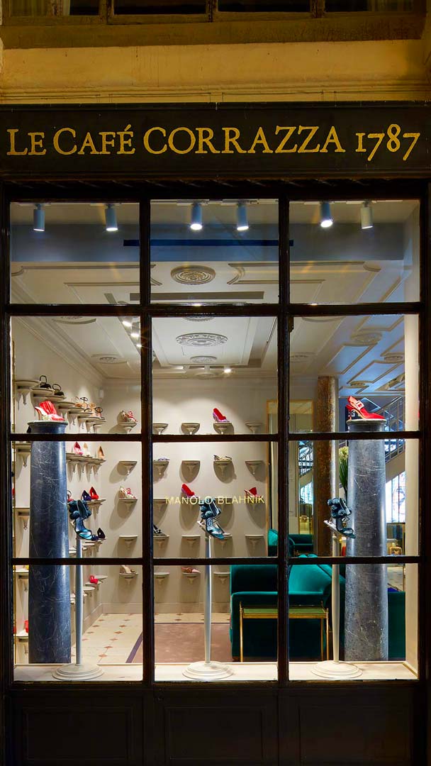 Boutique Manolo Blahnik à Paris 1